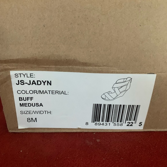 NWOT- Jessica Simpson Wedges - Buff /Nude - Picture 11 of 14